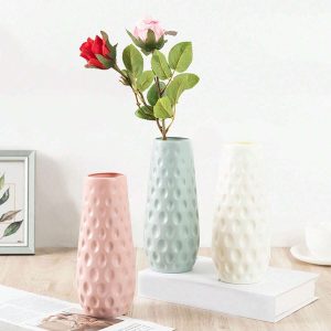 European Creative Polka Dot Vase Imitation Porcelain Enamel Simple And Durable Plastic Narrow Top And Wide Bottom Vase Light And Nimble Illustration Living Room Bedroom Decoration Wedding Party Ornament Office Desk Decor